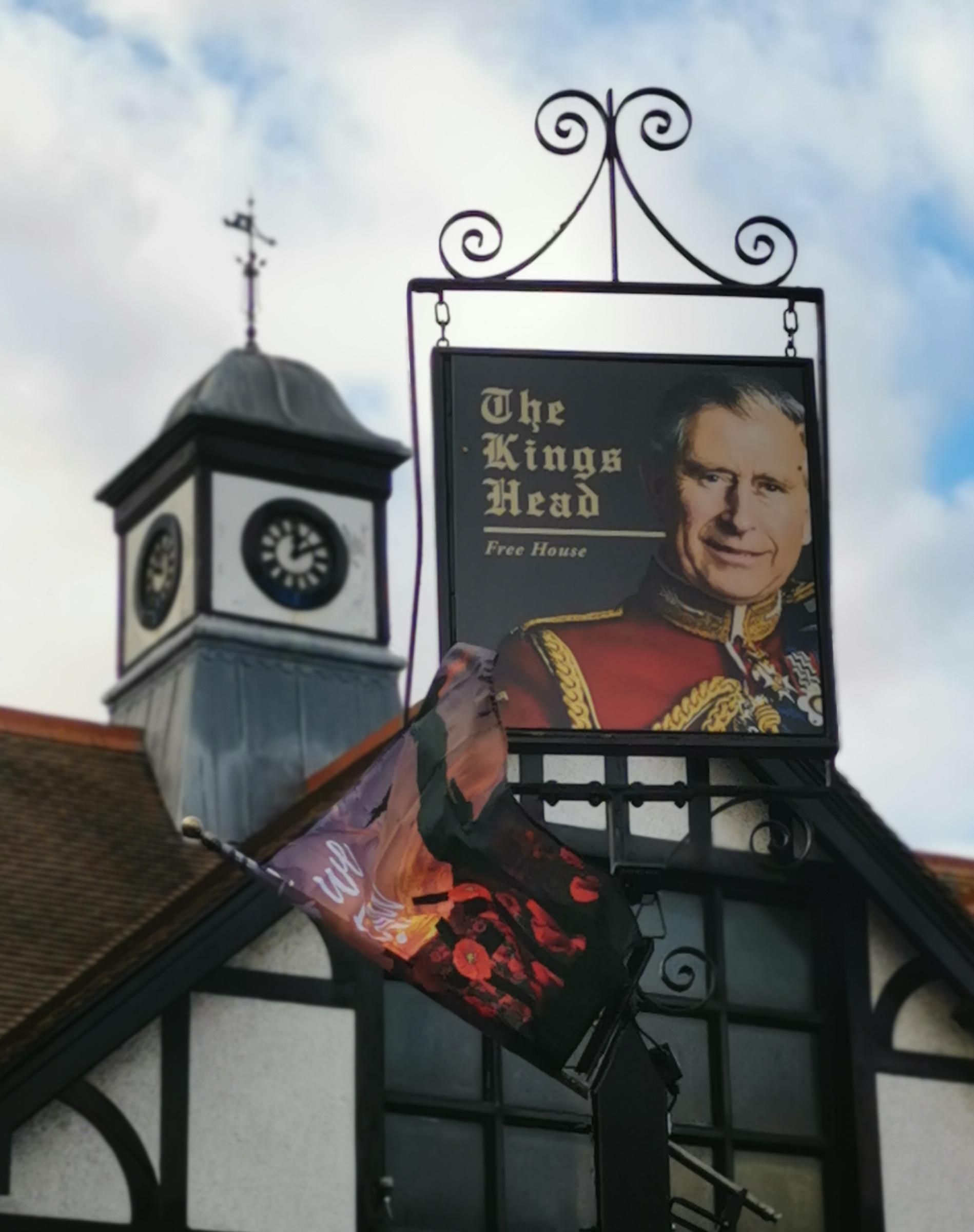 King Head sign - Nov 2023. (Pub, External, Sign). Published on 09-12-2023