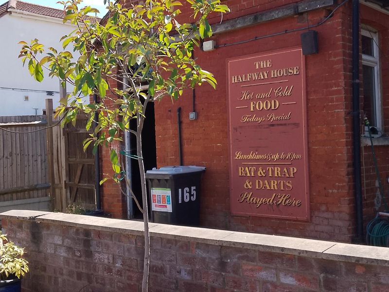 Decidedly historic garden signage!. Published on 07-08-2026