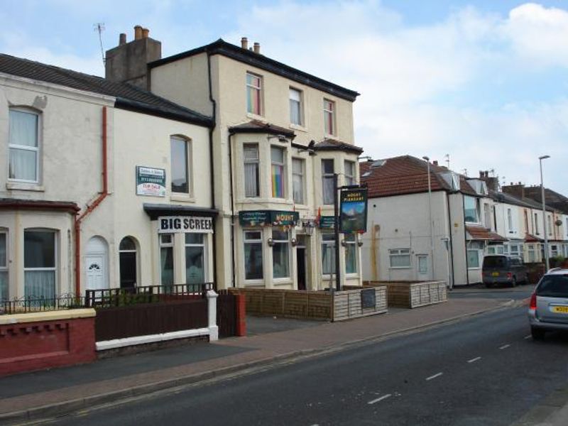 Mount Pleasant, Blackpool. (Pub, External, Key). Published on 02-11-2015