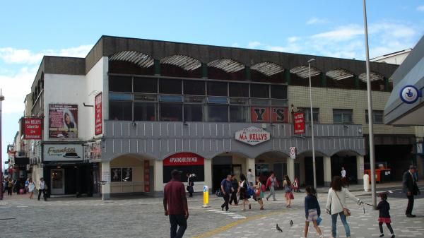 Ma Kellys North, Blackpool. (Pub, External, Key). Published on 02-11-2015