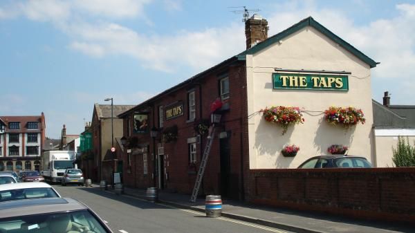 Taps, Lytham. (Pub, External, Key). Published on 11-11-2015