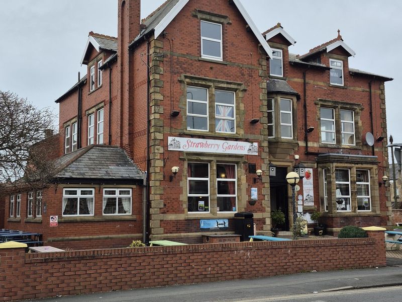 Strawberry Gardens, Fleetwood. (Pub, External, Key). Published on 16-03-2026