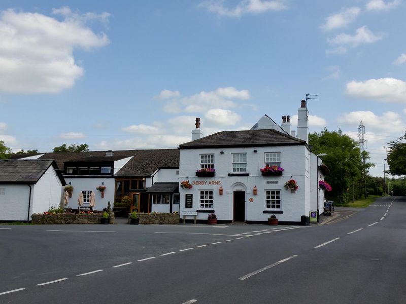 Derby Arms, Traeles. (Pub, External, Key). Published on 28-09-2016