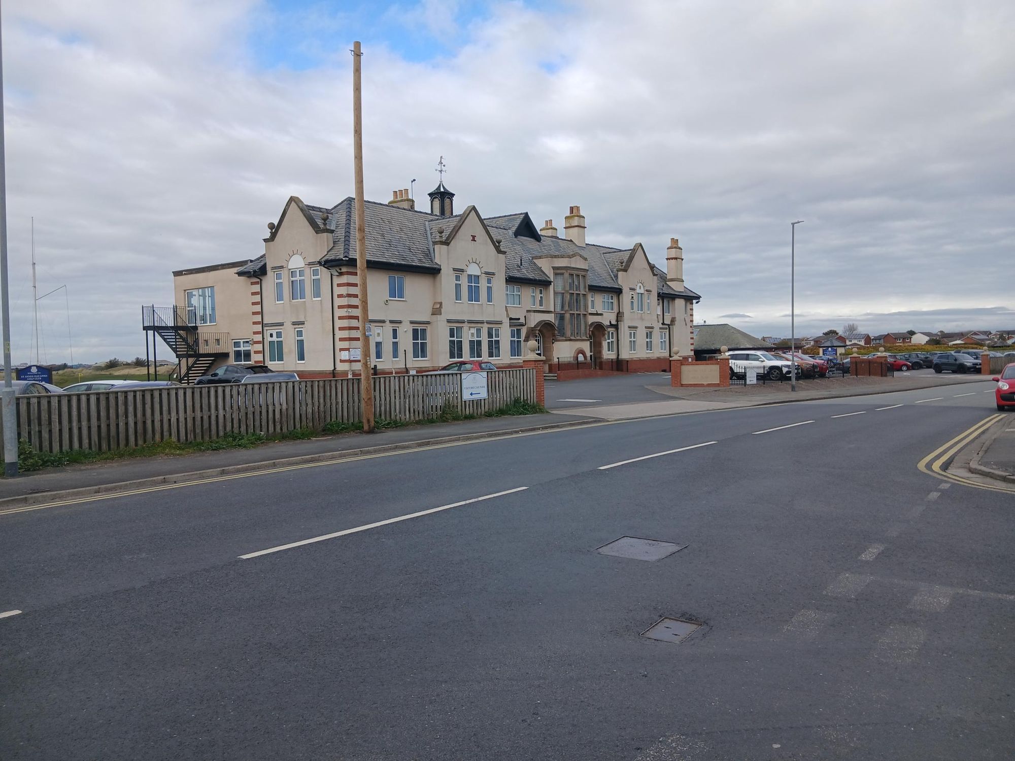 St Anne's Old Links, St Annes. (Pub, External, Key). Published on 06-04-2026