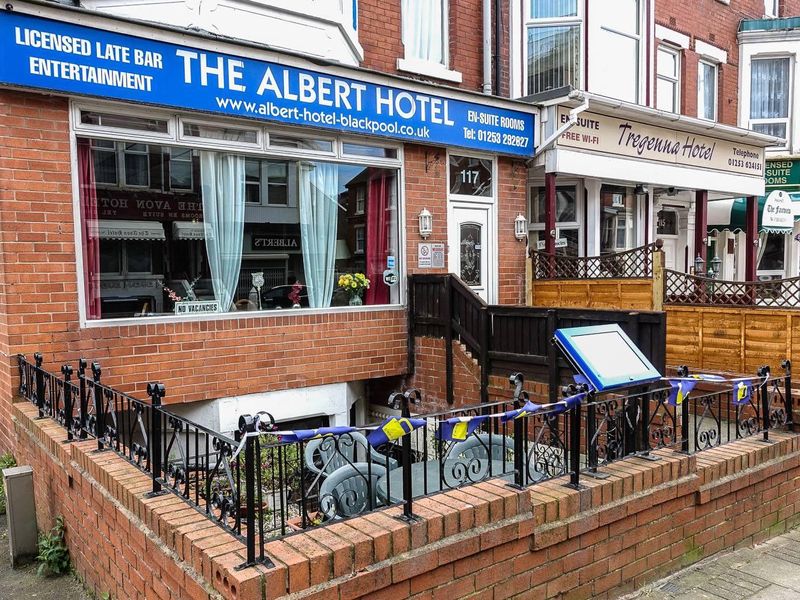 Albert's Ale Microbar. (Pub, External, Key). Published on 29-04-2017 