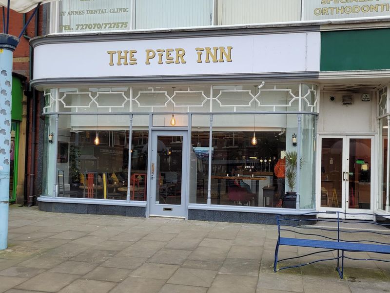 Pier Inn, St Annes. (Pub). Published on 23-01-2022