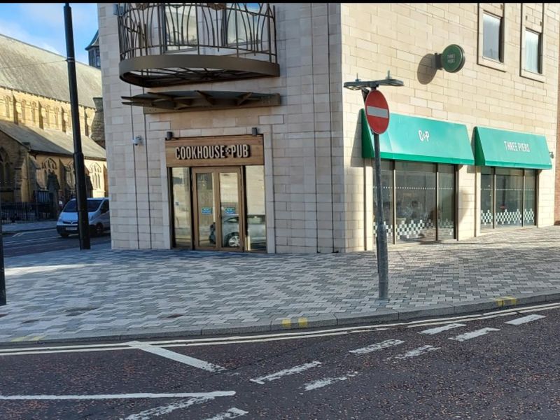 Front of pub. (Pub, External, Key). Published on 13-10-2022