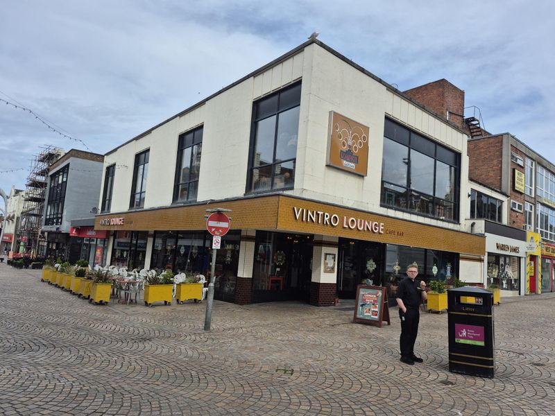 Vintro Lounge, Blackpool. (Pub, External, Key). Published on 19-05-2026