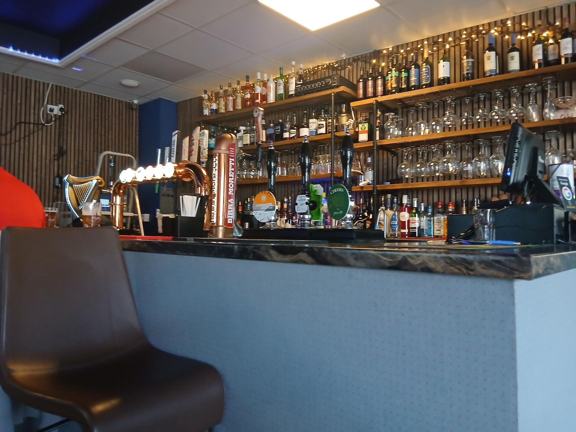 The Tavern, St Annes On Sea. (Pub, Bar). Published on 24-10-2026