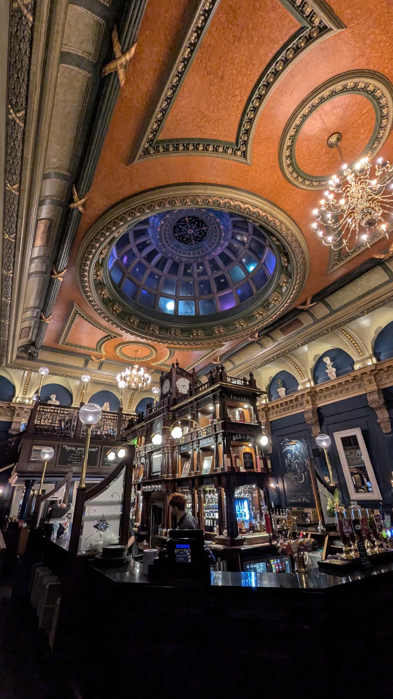 (Bar). Published on 27-12-2025