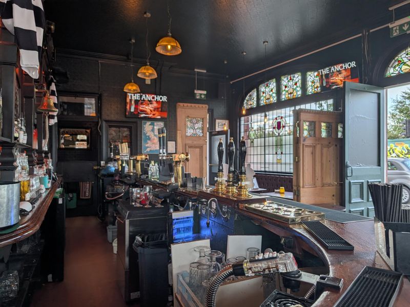 (Pub, Bar). Published on 28-06-2026 