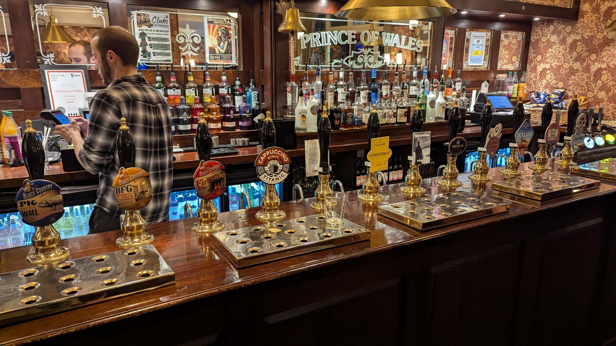 (Bar). Published on 25-12-2025