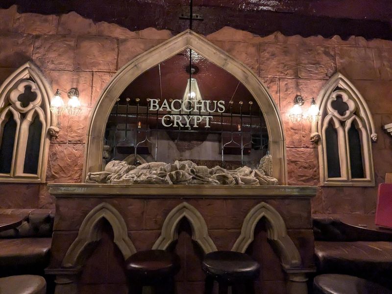 (Pub). Published on 27-12-2025 