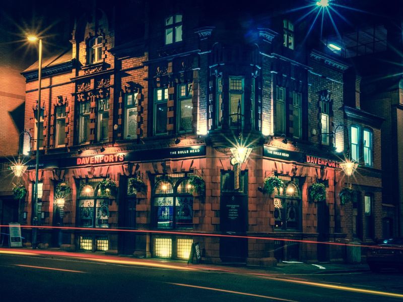 Pub exterior night time. (External). Published on 15-02-2018