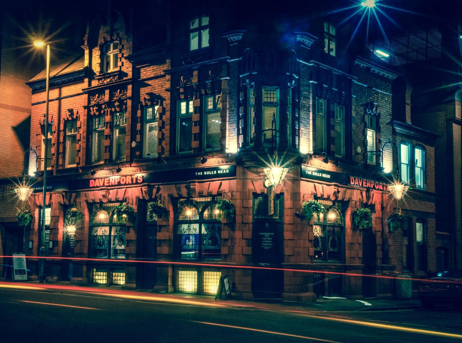 Pub exterior night time. (External). Published on 15-02-2018