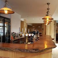 (Bar). Published on 06-09-2017