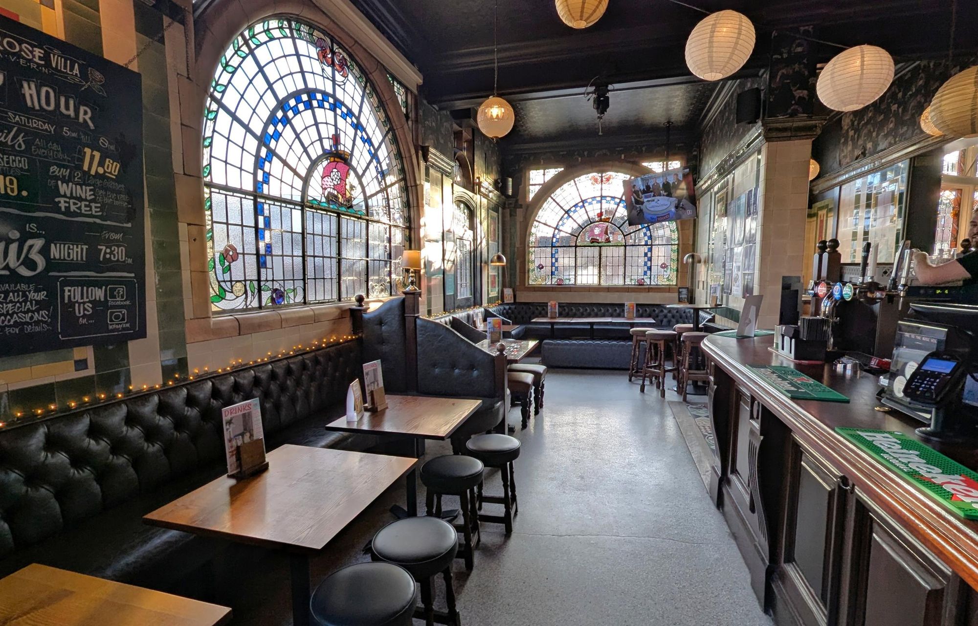 Front bar. (Bar). Published on 25-12-2025