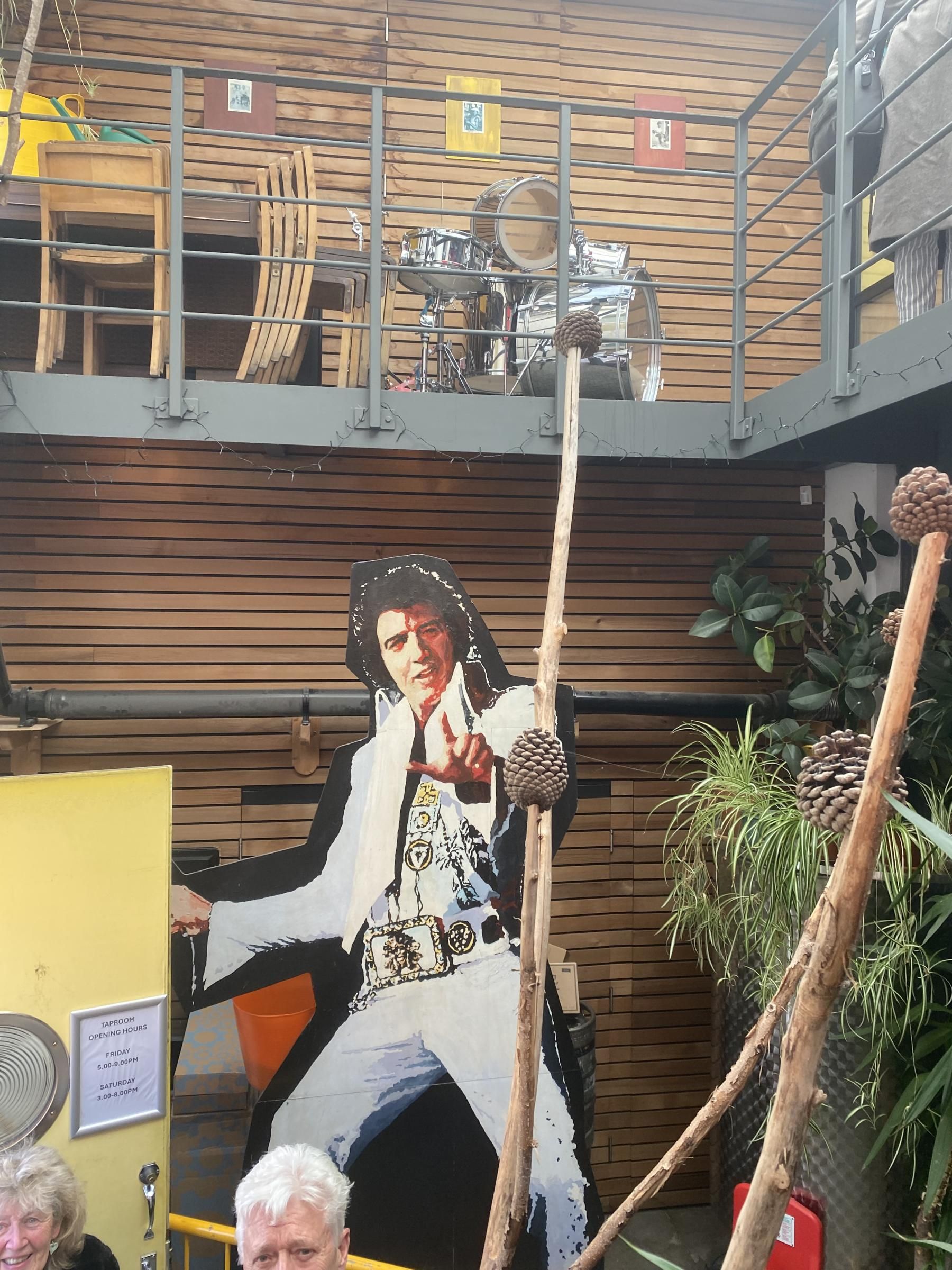 The lobby. Published on 28-04-2026