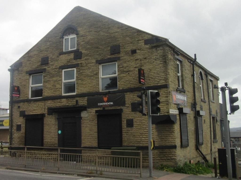 (Pub, External, Restaurant, Key). Published on 12-10-2025
