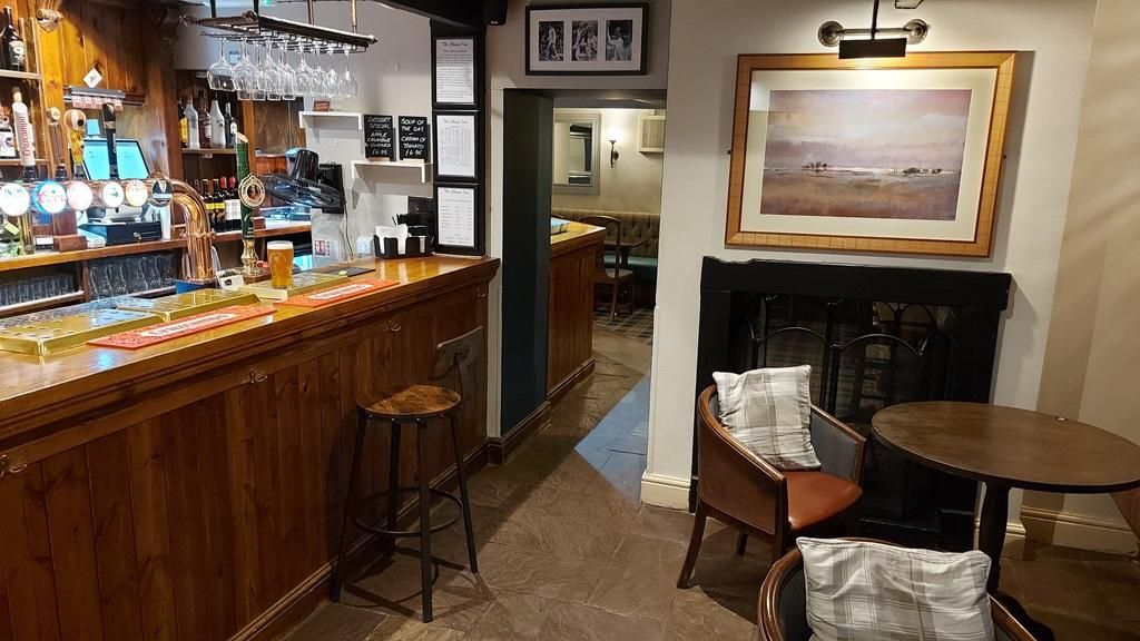 (Pub, Bar). Published on 09-02-2025