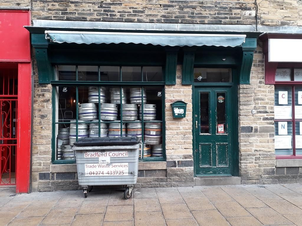 Al's Dime Bar (Photo: Peter Down). (Pub, External, Key). Published on 14-01-2019