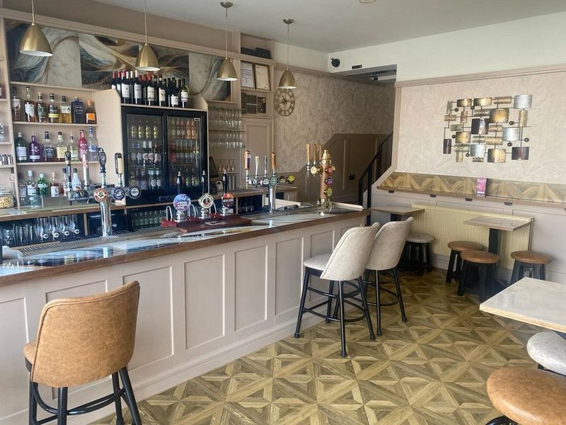 (Bar). Published on 10-05-2025 