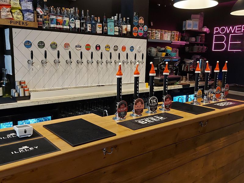 (Pub, Bar). Published on 08-01-2025