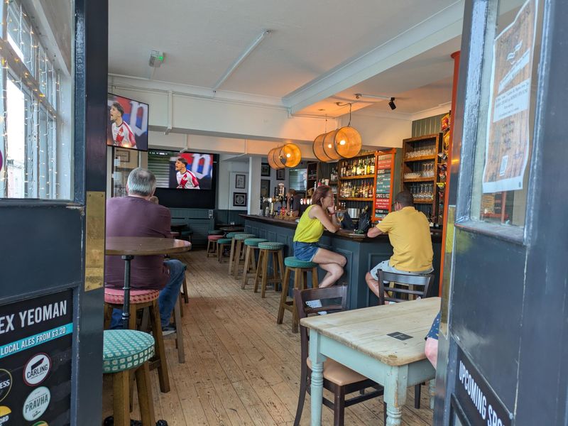 Customers. (Pub, Customers). Published on 27-05-2026 
