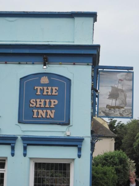 Inn sign. (Pub, Sign). Published on 28-06-2013