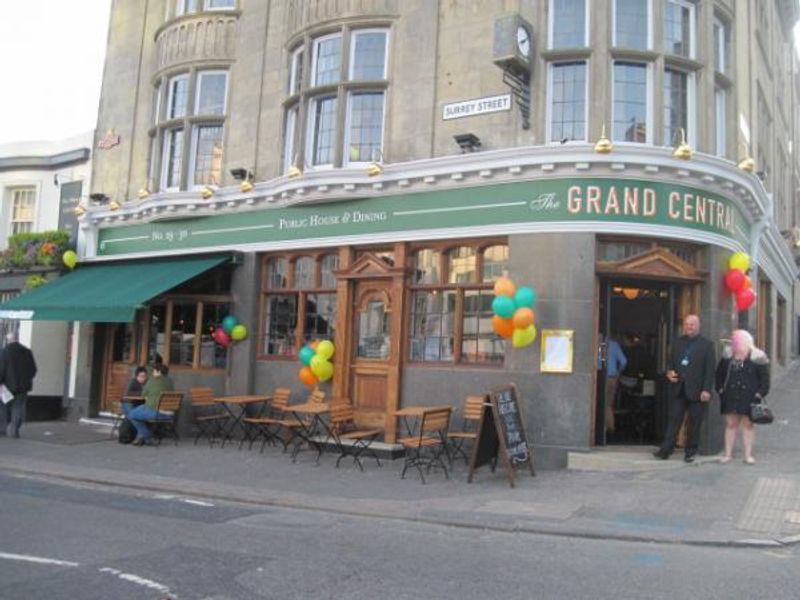 Exterior view. (Pub, External). Published on 23-10-2015
