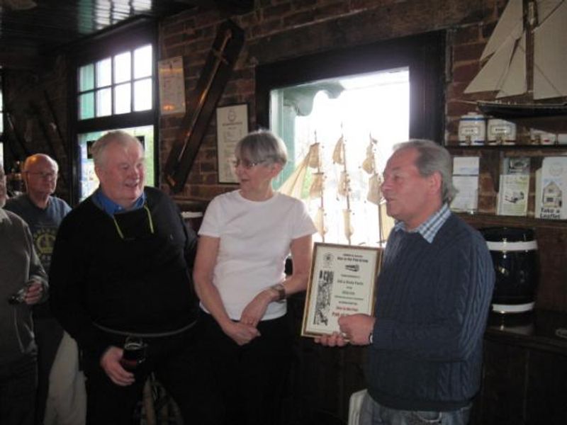 Bus to the Pub award . (Pub, Award). Published on 09-03-2013