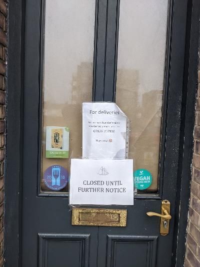 Closed sign. (Pub). Published on 29-10-2020
