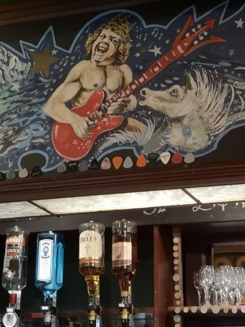 Image above bar. (Pub, Bar). Published on 21-12-2020