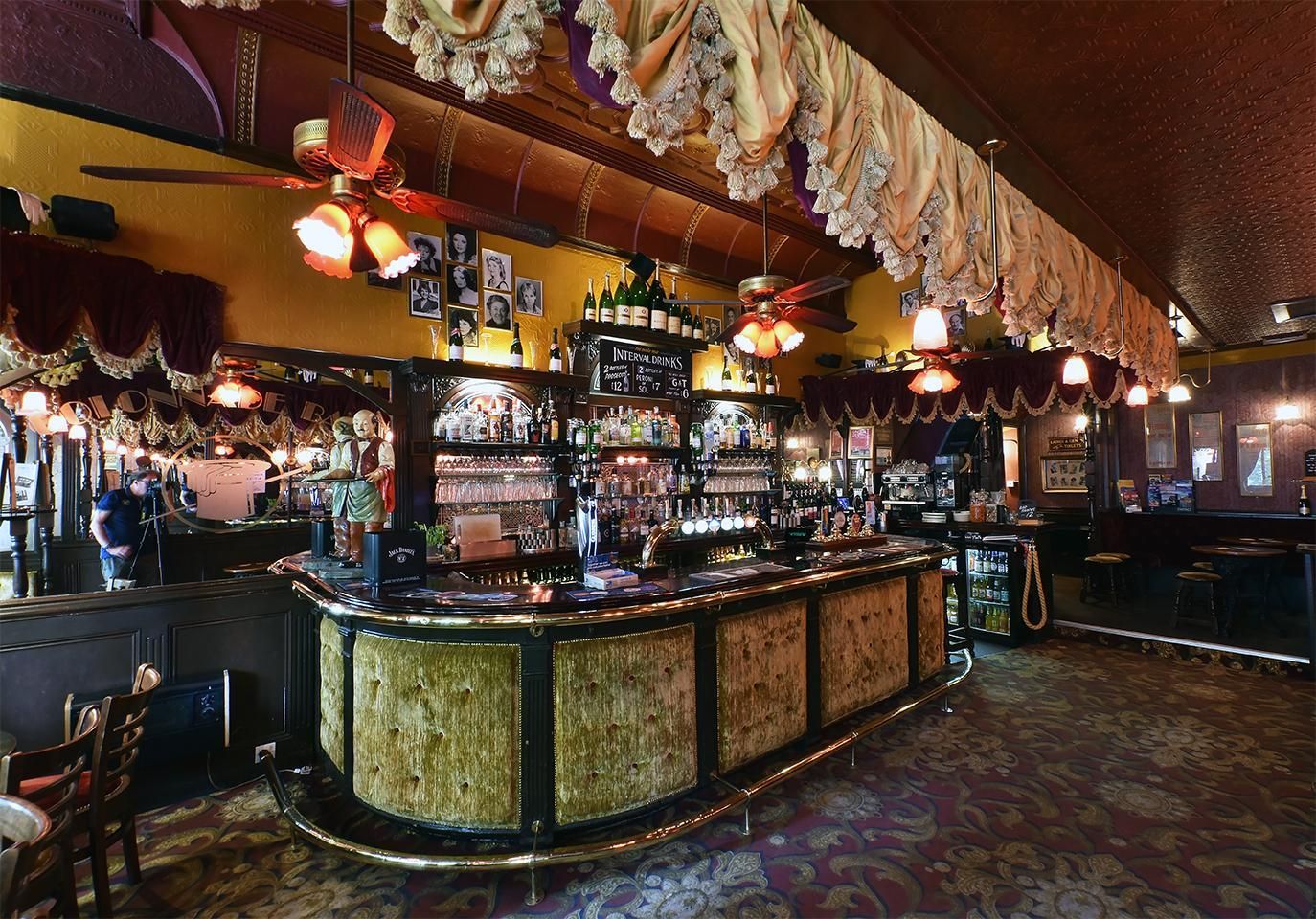 Bar. (Pub, Bar). Published on 06-02-2020