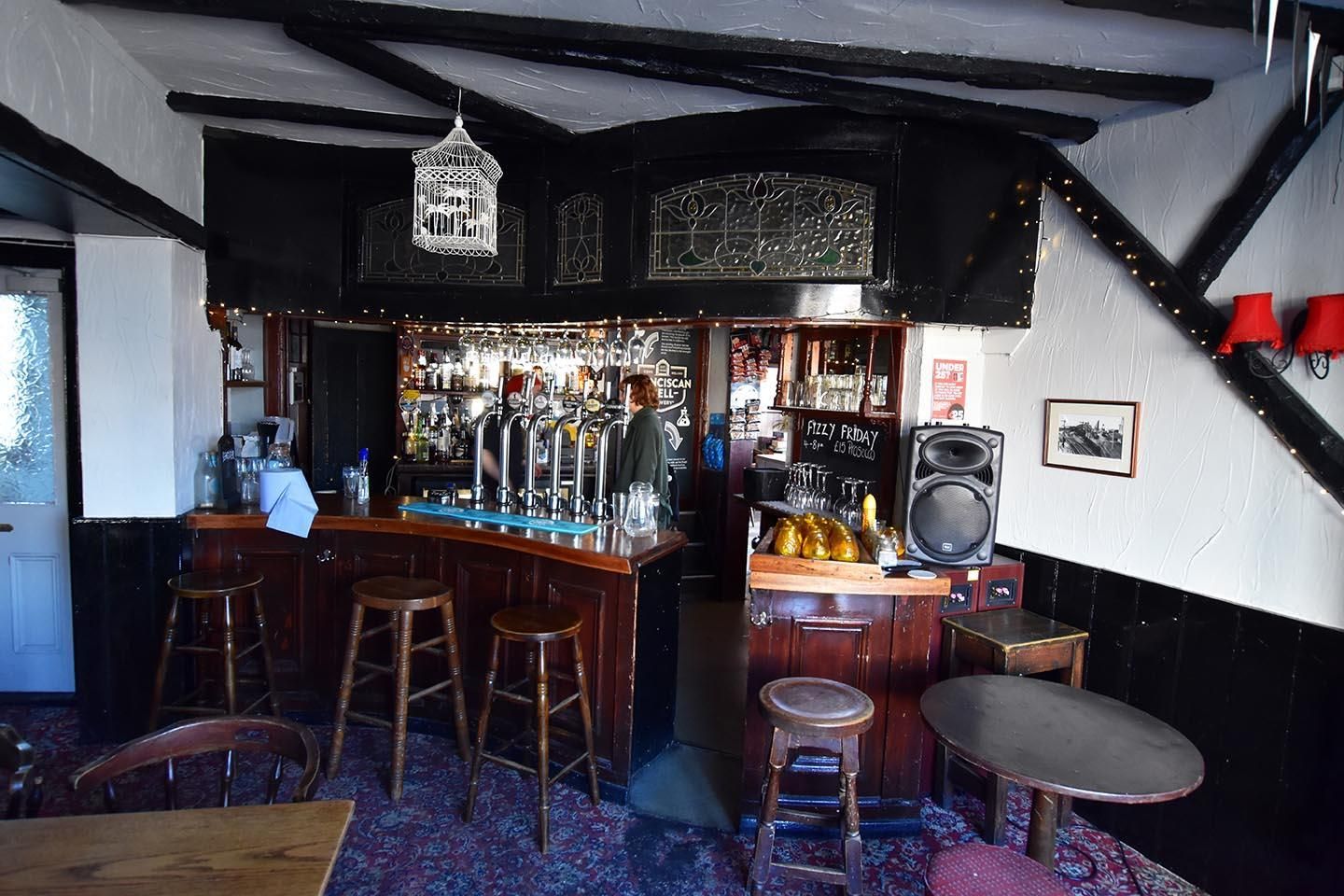Saloon bar. (Pub, Bar). Published on 15-03-2019