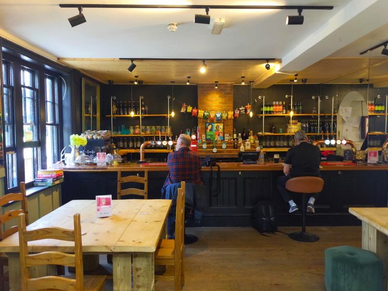 Bar. (Pub, Bar). Published on 22-08-2024