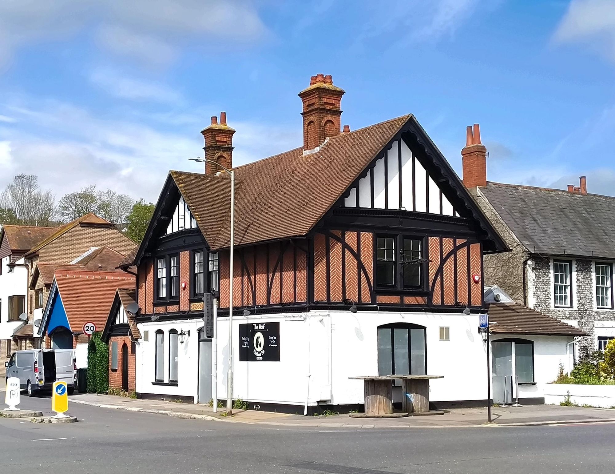 Exterior. (Pub, External, Key). Published on 26-04-2025