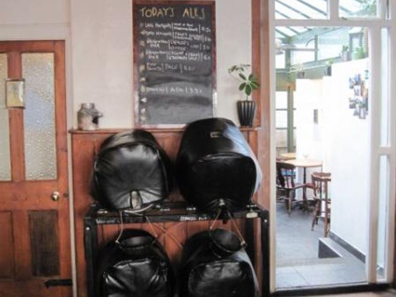 Stillage. (Pub). Published on 04-03-2015 