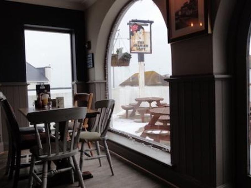 Interior. (Pub). Published on 13-03-2018