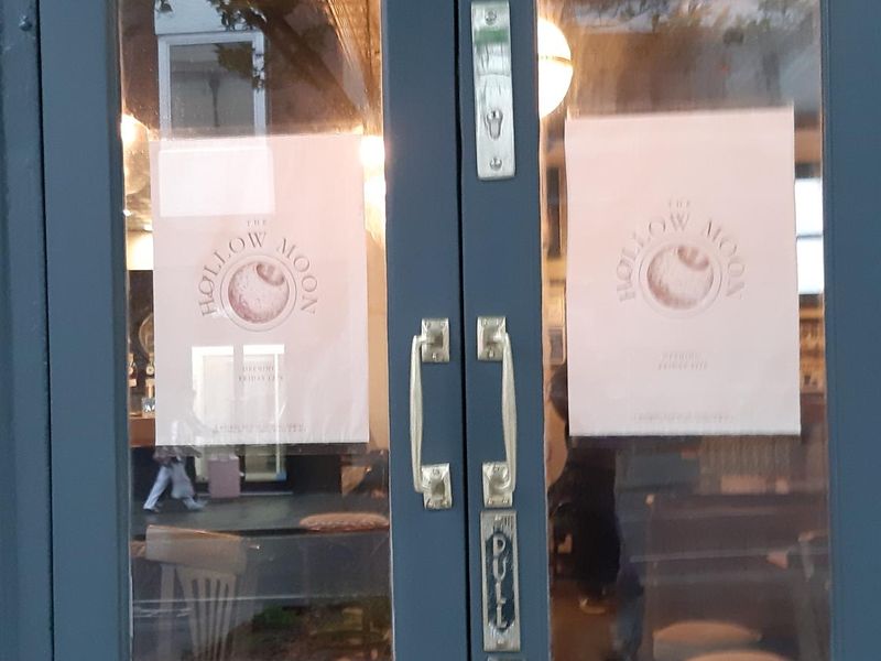 Entrance. (Pub, External, Key). Published on 14-06-2026