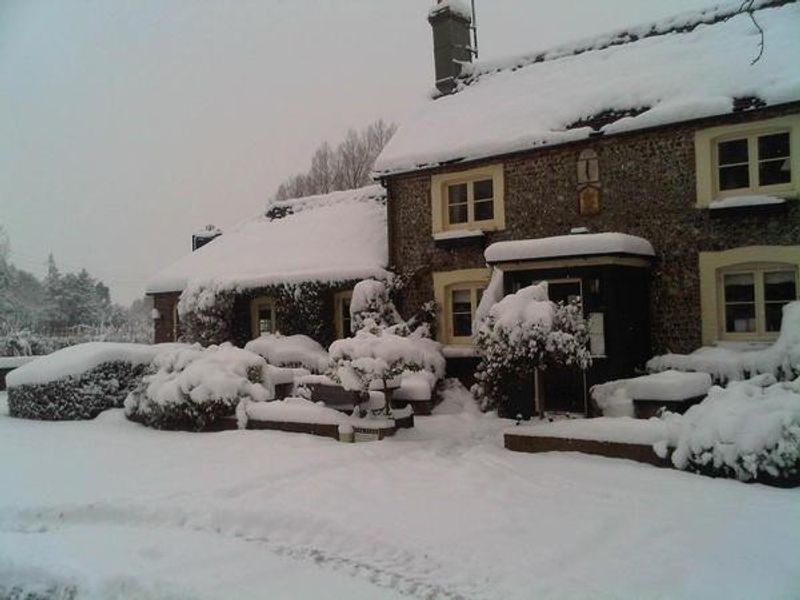 Rainbow in winter. (Pub, External). Published on 17-06-2013