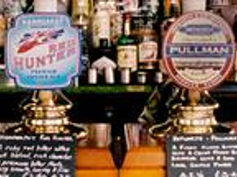 Hand pumps. (Pub, Bar). Published on 09-03-2013
