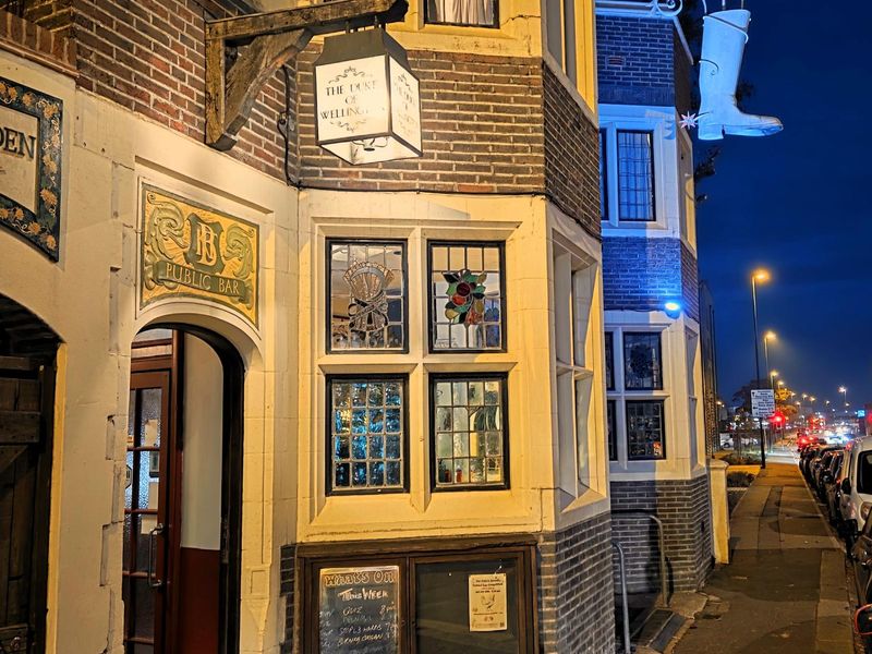 Entrance. (Pub, External). Published on 16-10-2026 