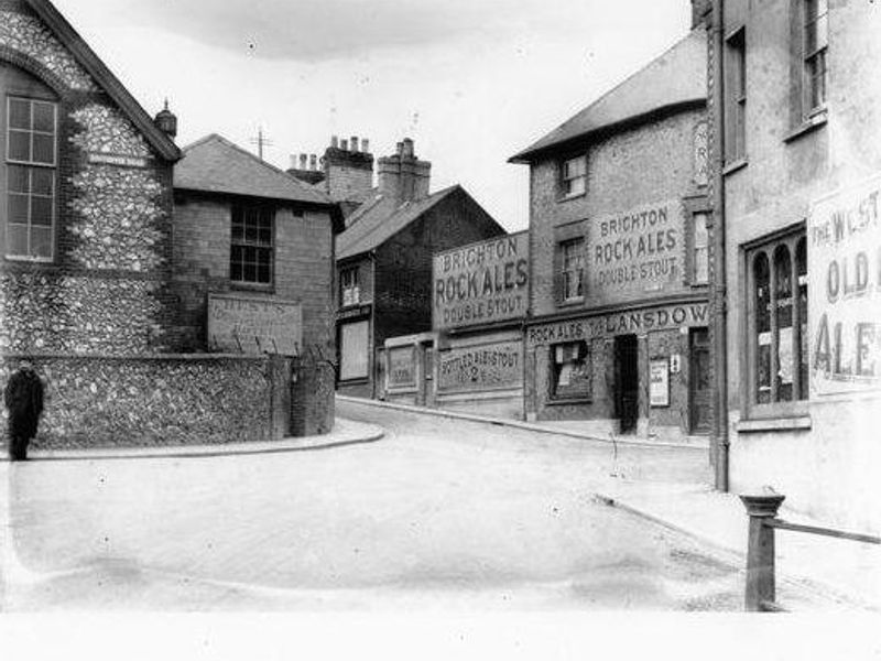 Old photo. (Pub, External). Published on 02-05-2019