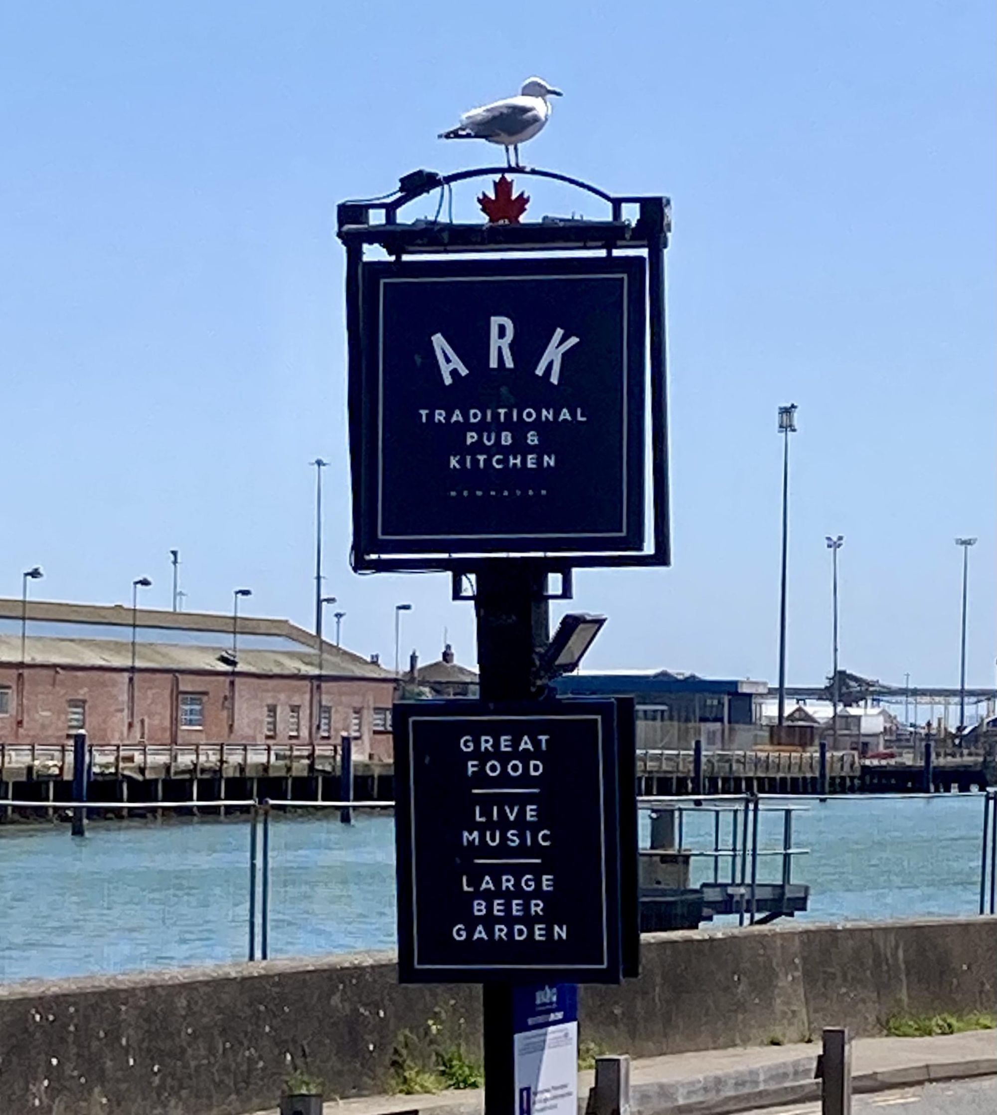 Inn sign. (Pub, Sign). Published on 22-07-2024