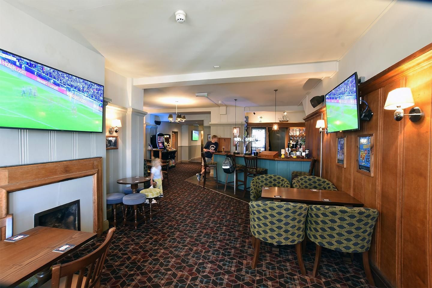 Interior. (Pub). Published on 11-10-2019