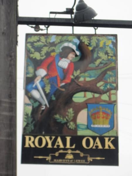 Inn sign. (Pub, Sign). Published on 13-06-2013