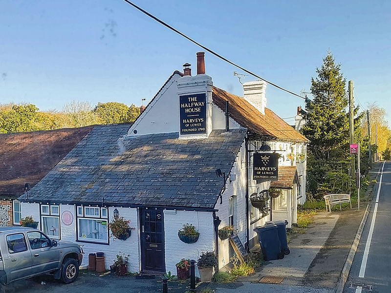 Exterior. (External, Key). Published on 31-10-2025