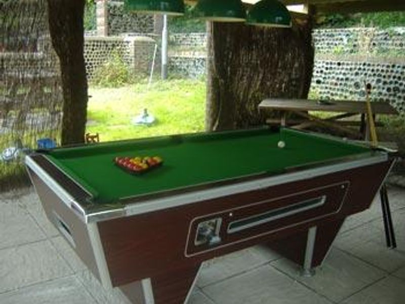 Smoking shelter. (Pub, External, Garden). Published on 30-05-2013