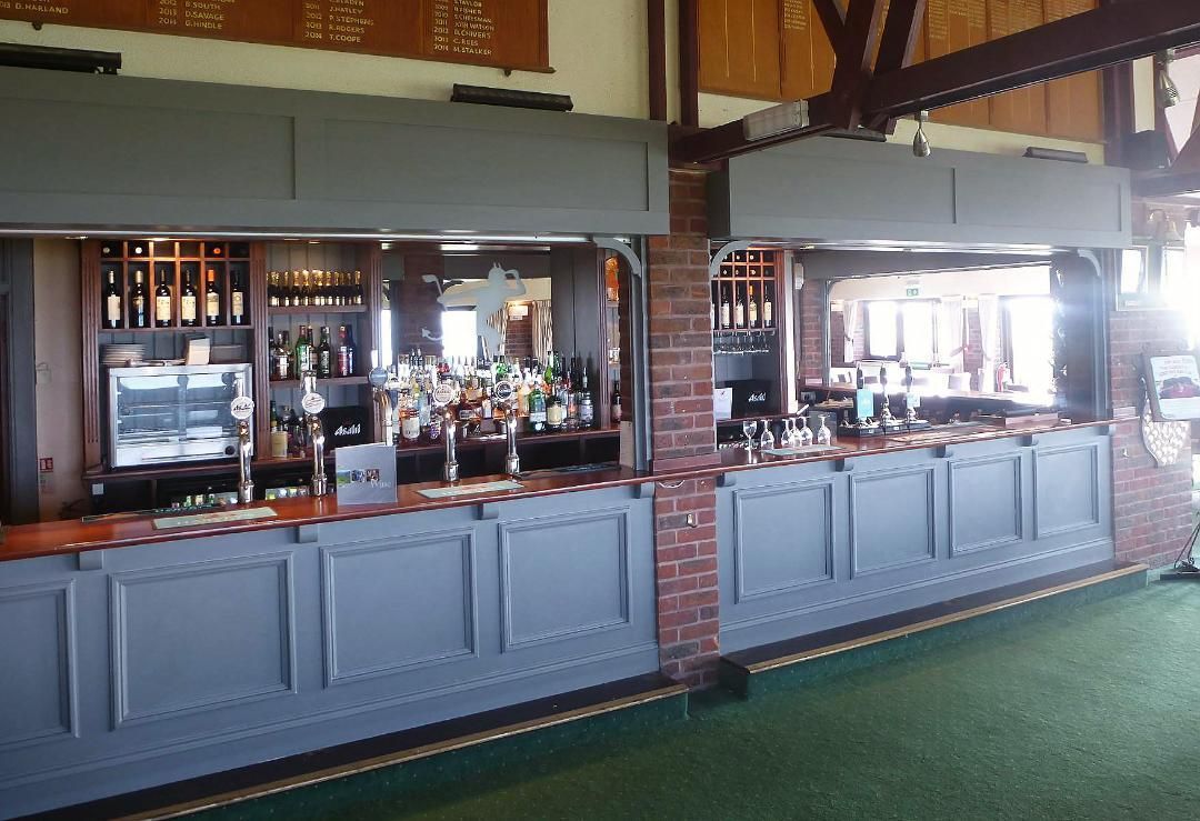 Bar. (Bar). Published on 12-08-2019